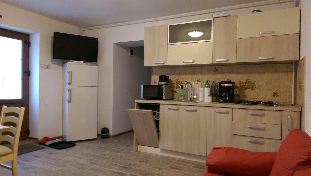 Aterman Apartment'S Sinca Veche ภายนอก รูปภาพ