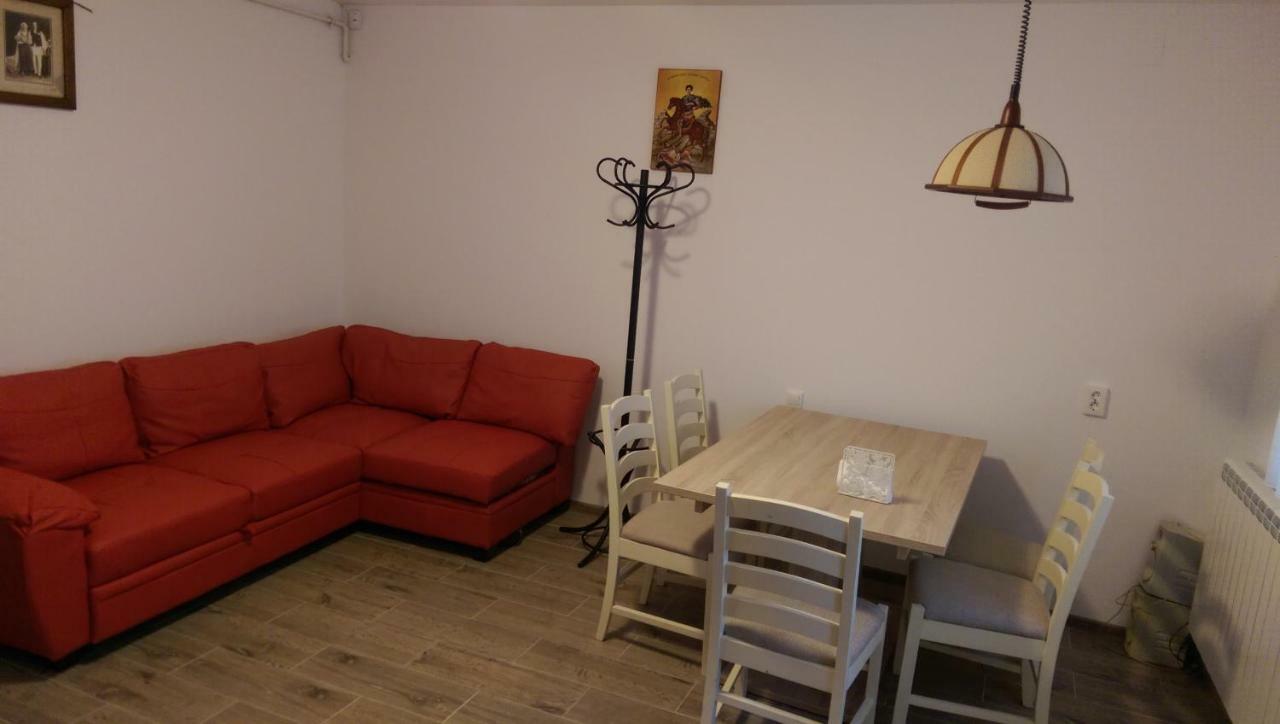 Aterman Apartment'S Sinca Veche ภายนอก รูปภาพ